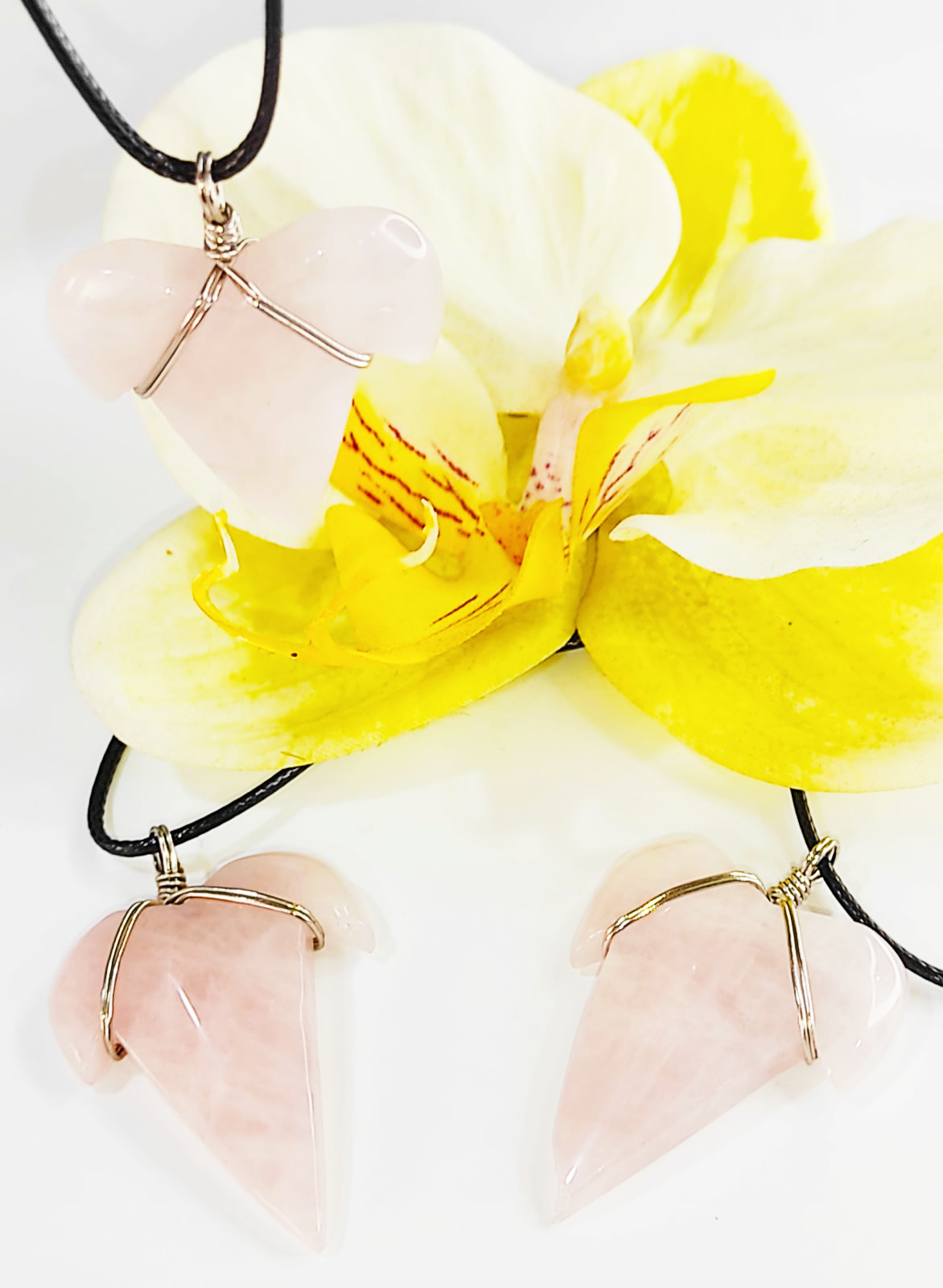 PN2261-Trendy Shape Rose Quartz Charms Necklace - Image 7