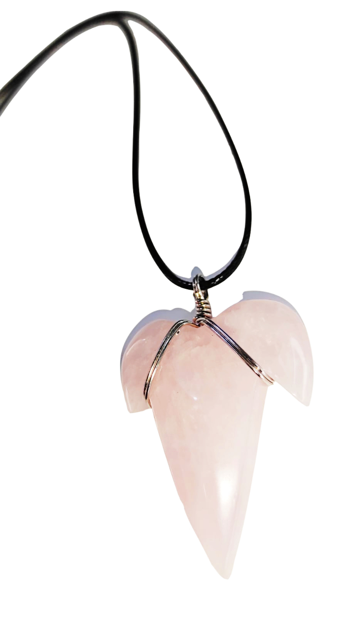 PN2261-Trendy Shape Rose Quartz Charms Necklace