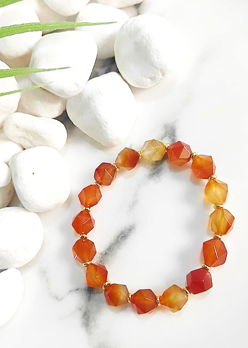 Sparkly Diamond Shape Carnelian Bracelet - Image 4