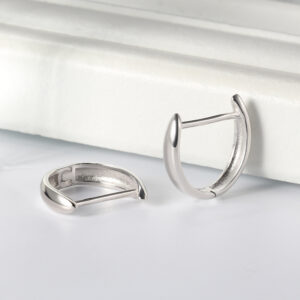 Simple Design 925 Sterling Silver Hoop Earrings