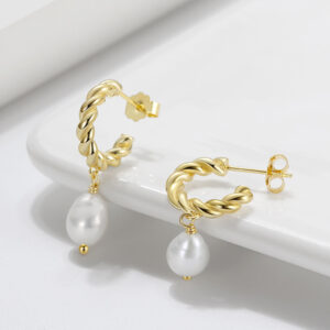 Pameer Store 925 Sterling Silver Cultured Freshwater Pearls 14K Gold Plated Luxury Hoop Earings