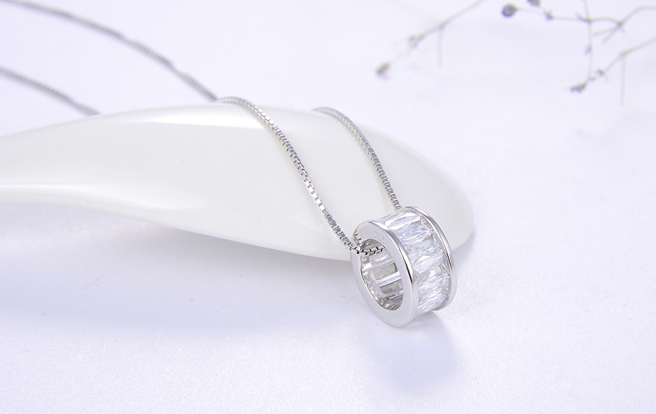 Pameer Store 925 Sterling Silver Lucky Charm Round Pendant Necklace - Image 5