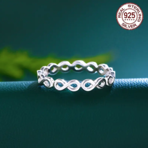 925 Sterling Silver Endless Symbol of Love Infinity Ring